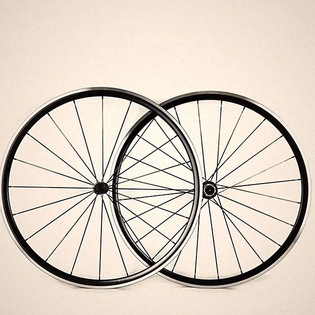 700C Racing Bicycle Road Bike Ultralight Climbing Wheelset 22mm depth 19mm depth